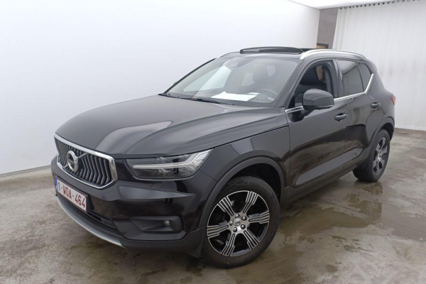 2020 Volvo XC40 с пробегом 90 000 км