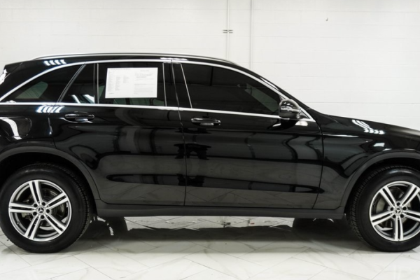 2020 Mercedes-Benz GLC с пробегом 78 000 миль