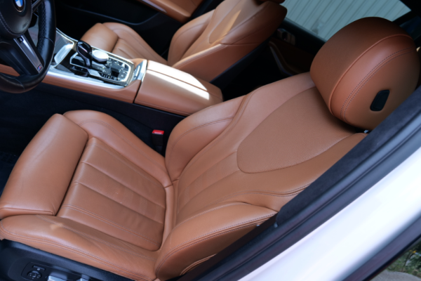 2021 BMW X7 с пробегом 35 000 миль