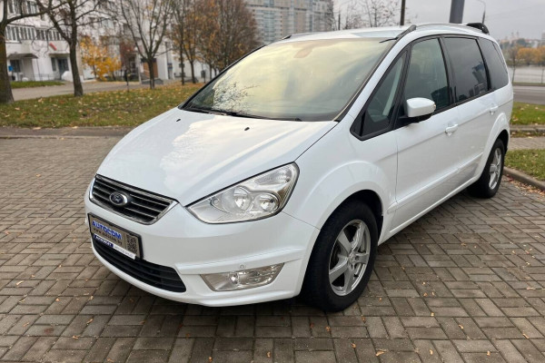 2013 Ford Galaxy с пробегом 242 000 км