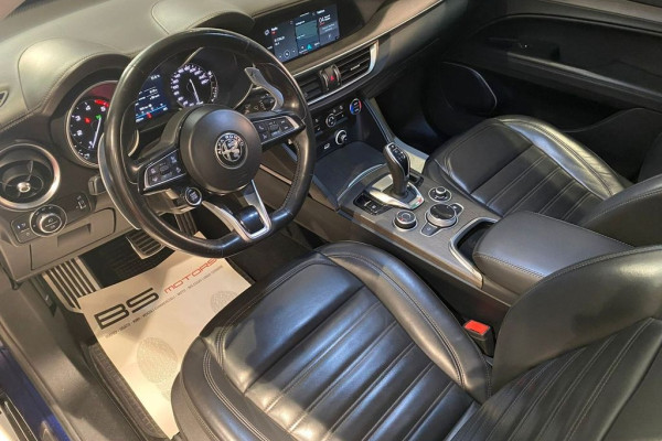 2020 Alfa Romeo Stelvio с пробегом 105 000 км