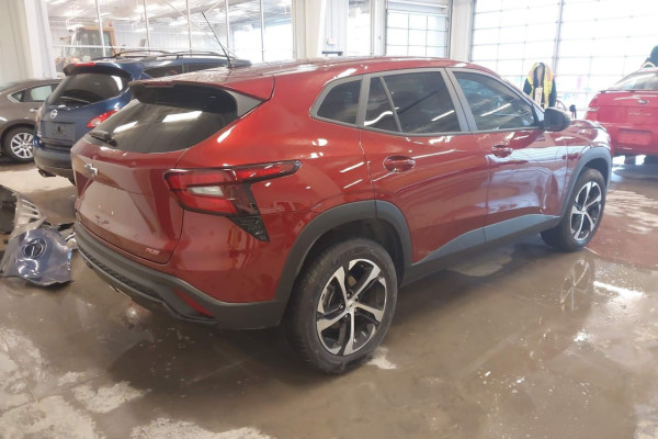 2024 Chevrolet Trax с пробегом 29 000 миль