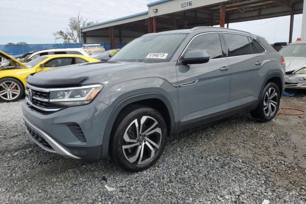 2021 Volkswagen Atlas с пробегом 35 000 миль