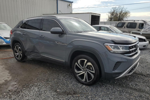 2021 Volkswagen Atlas с пробегом 35 000 миль