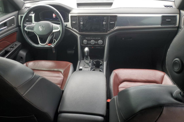 2021 Volkswagen Atlas с пробегом 35 000 миль