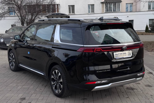 2020 Kia Carnival с пробегом 137 000 км