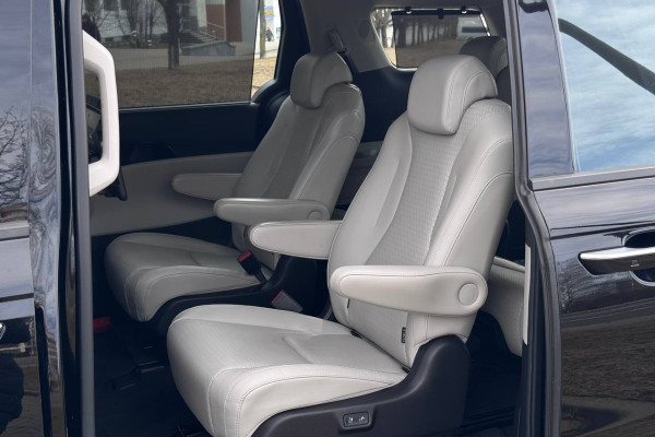 2020 Kia Carnival с пробегом 137 000 км