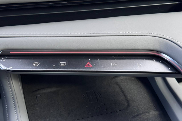 2024 Zeekr 001 с пробегом 80 км