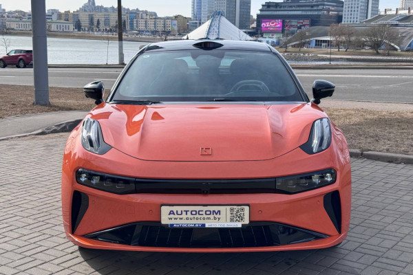 2024 Zeekr 001 с пробегом 80 км