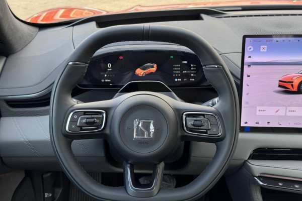 2024 Zeekr 001 с пробегом 80 км