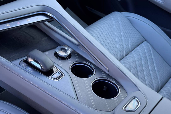 2024 Zeekr 001 с пробегом 10 км