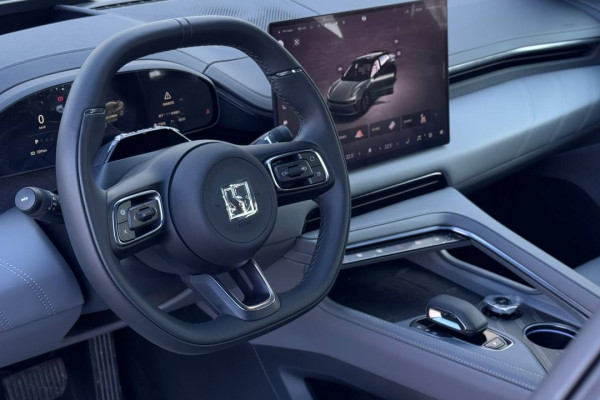 2024 Zeekr 001 с пробегом 10 км