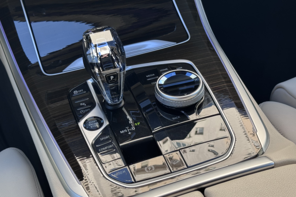 2020 BMW X5 с пробегом 127 000 км