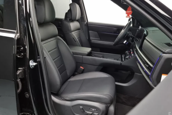 2025 Hyundai Santa Fe с пробегом 50 км