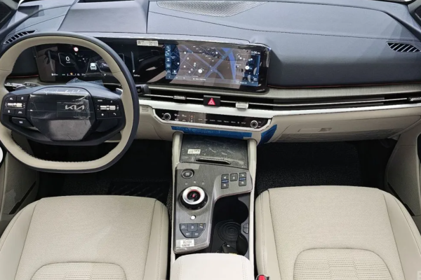 2025 Kia Sportage с пробегом 50 км