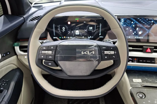 2025 Kia Sportage с пробегом 50 км