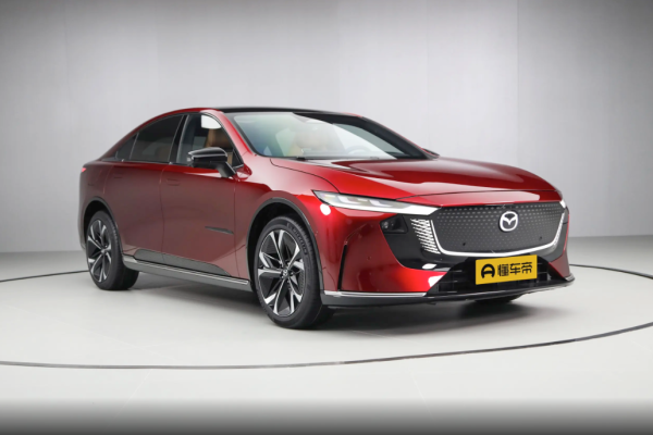 2025 Mazda EZ-6 без пробега