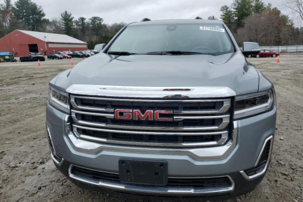 2021 GMC Acadia с пробегом 13 000 миль