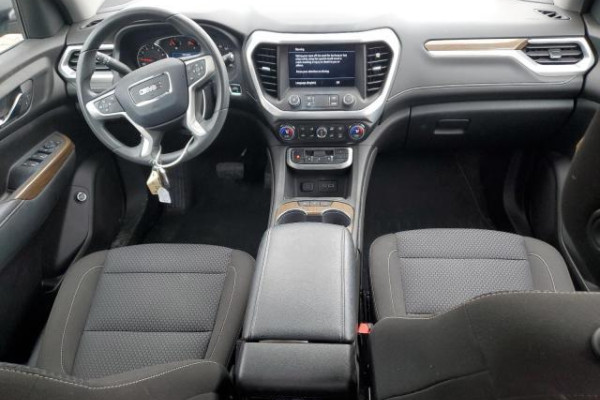 2021 GMC Acadia с пробегом 13 000 миль