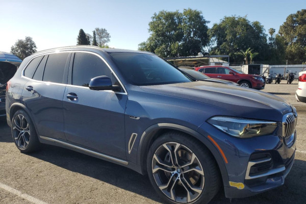 2021 BMW X5 с пробегом 121 076 км