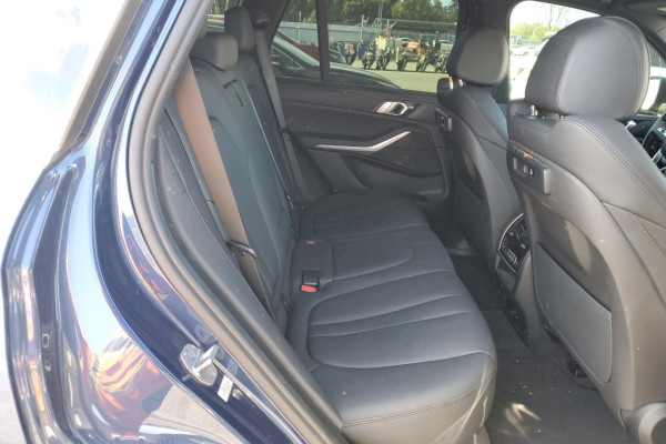 2021 BMW X5 с пробегом 121 076 км