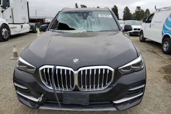 2022 BMW X5 с пробегом 81 026 км