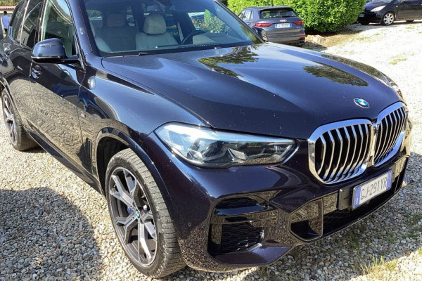 2022 BMW X5 с пробегом 131 322 км