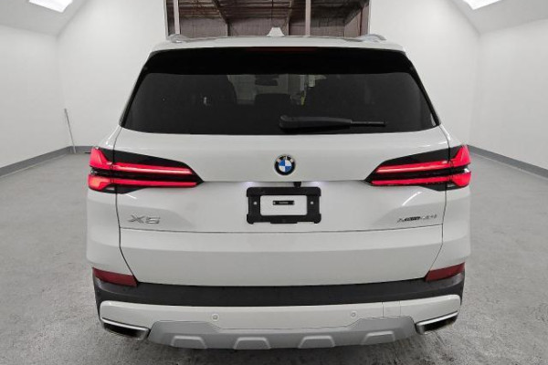 2024 BMW X5 с пробегом 44 407 км