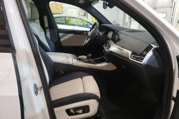 2021 BMW X5 с пробегом 14 194 км