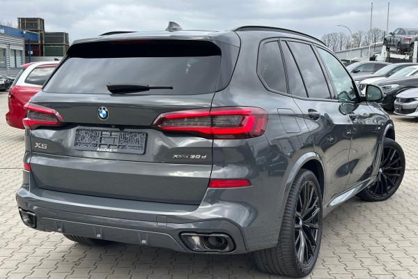 2022 BMW X5 с пробегом 147 527 км