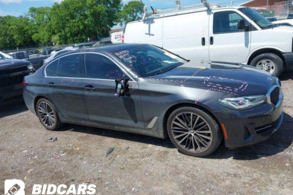 2022 BMW 5 серии с пробегом 66 205 км