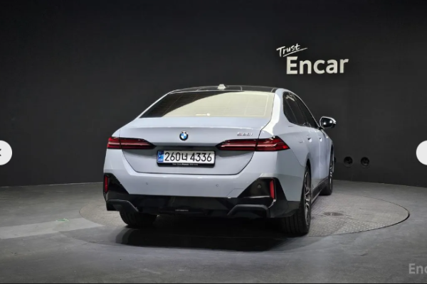 2025 BMW 5 серии с пробегом 1 388 км