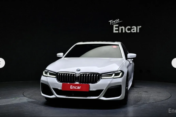 2022 BMW 5 серии с пробегом 64 544 км