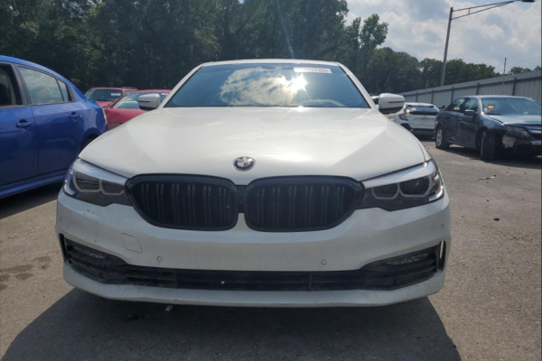 2018 BMW 5 серии с пробегом 115 046 км
