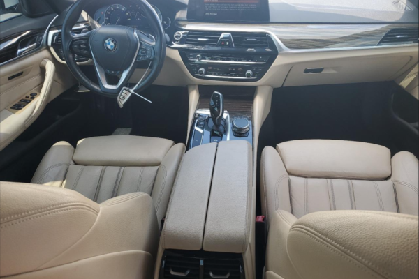 2018 BMW 5 серии с пробегом 115 046 км