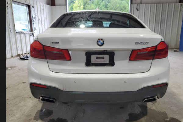 2017 BMW 5 серии с пробегом 150 000 км