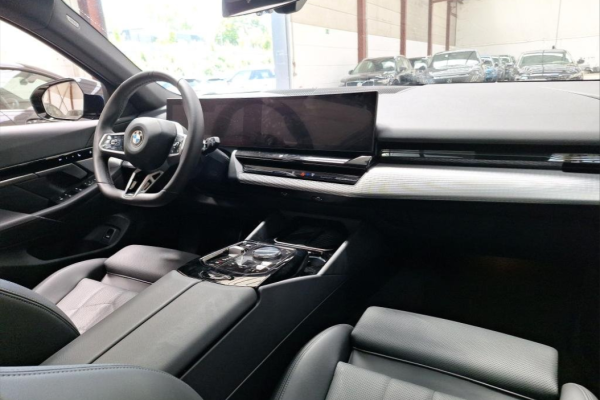 2024 BMW 5 серии с пробегом 28 178 км