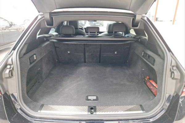 2024 BMW 5 серии с пробегом 28 178 км