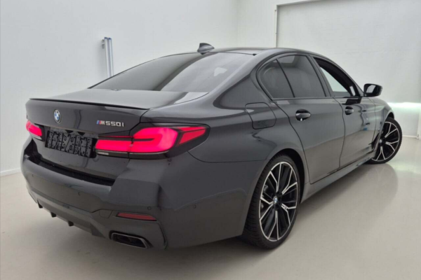 2021 BMW 5 серии с пробегом 160 000 км