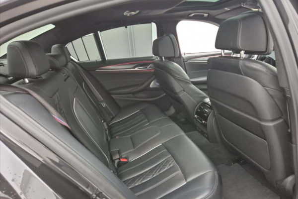 2021 BMW 5 серии с пробегом 160 000 км