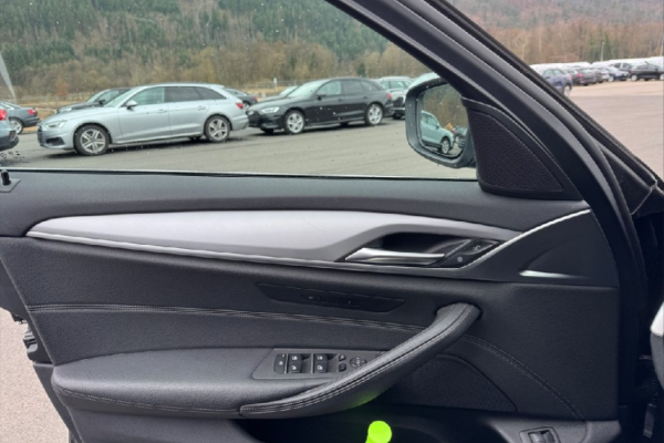 2019 BMW 5 серии с пробегом 149 135 км