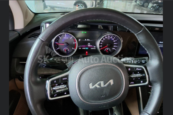 2022 Kia Carnival с пробегом 153 415 км