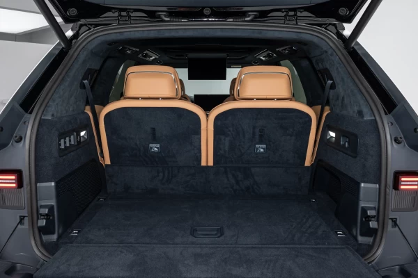 2025 Zeekr 9X без пробега