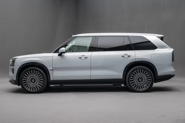 2025 Zeekr 9X без пробега