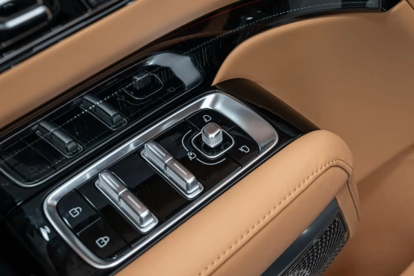 2025 Zeekr 9X без пробега