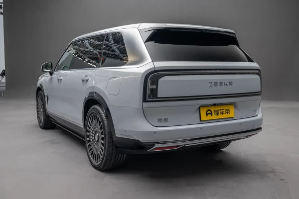 2025 Zeekr 9X без пробега