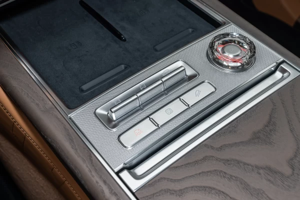 2025 Zeekr 9X без пробега