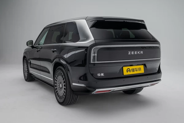 2025 Zeekr 9X без пробега