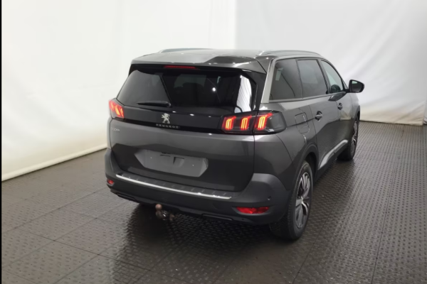 2021 Peugeot 5008 с пробегом 178 323 км