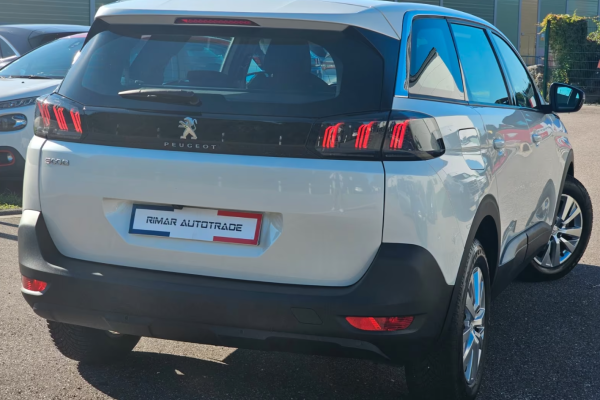 2021 Peugeot 5008 с пробегом 128 950 км